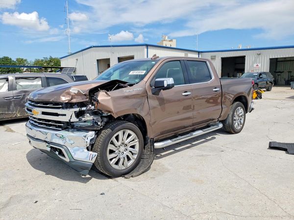 2019 CHEVROLET SILVERADO LTZ — Front 3/4