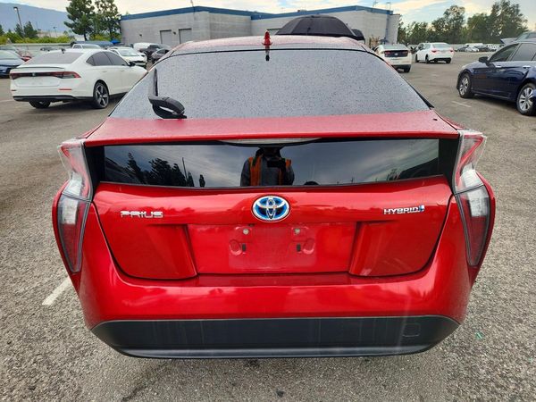 2016 TOYOTA PRIUS One/Two
