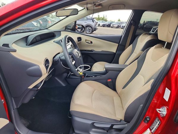 2016 TOYOTA PRIUS One/Two