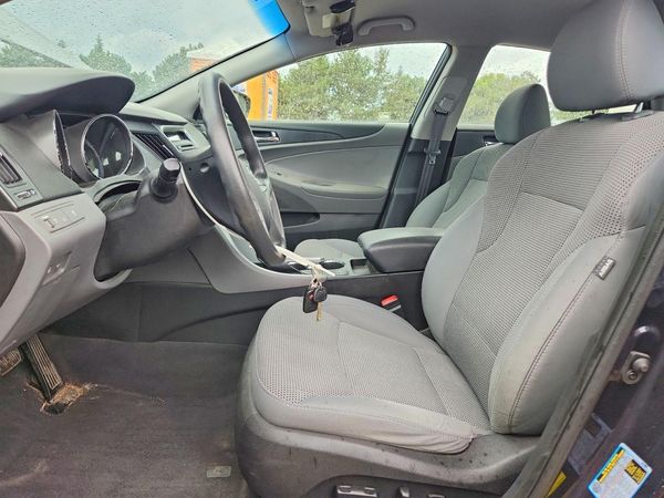 2014 HYUNDAI SONATA GLS/ GLS Popular