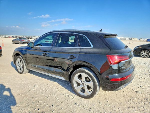 2021 AUDI Q5 quattro Premium Plus