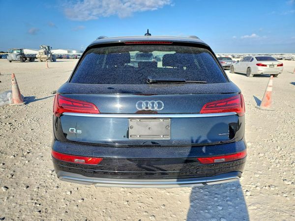 2021 AUDI Q5 quattro Premium Plus