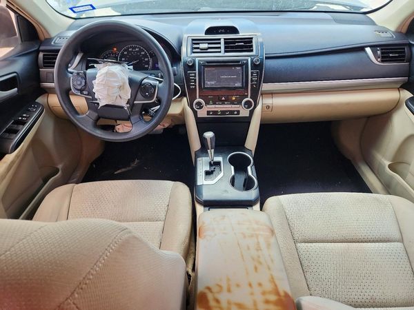 2014 TOYOTA CAMRY