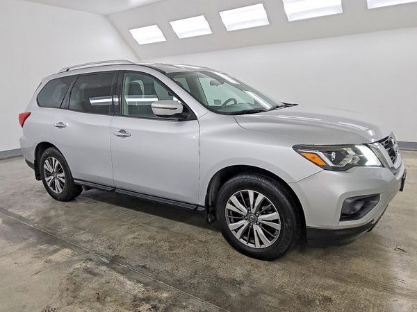 2019 NISSAN PATHFINDER — Passenger 3/4