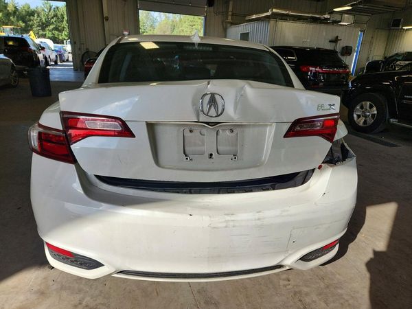 2018 ACURA ILX Base/Acura Watch Plus