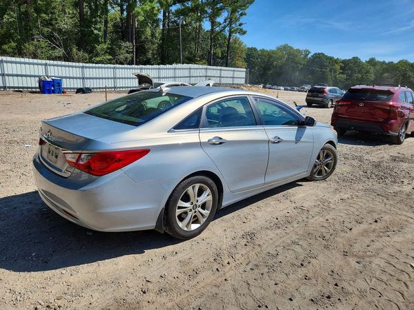 2013 HYUNDAI SONATA