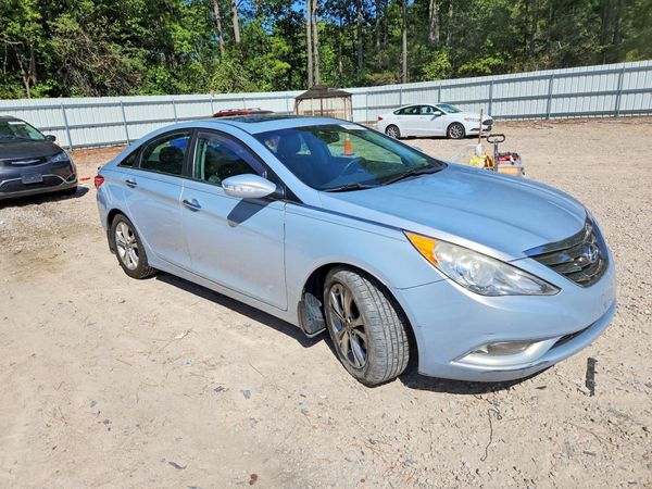 2013 HYUNDAI SONATA