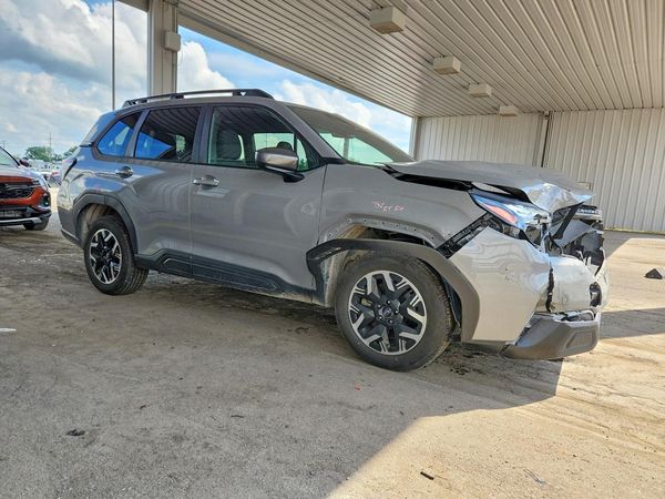 2025 SUBARU FORESTER Premium Base