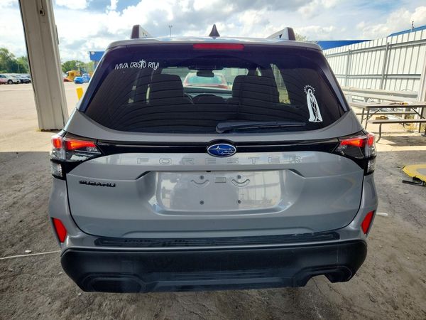 2025 SUBARU FORESTER Premium Base