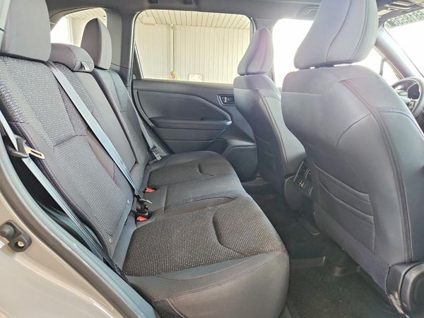 2025 SUBARU FORESTER Premium Base