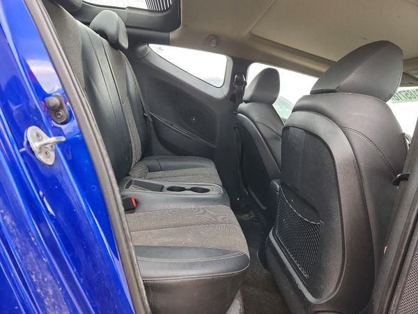2012 HYUNDAI VELOSTER GLS(Middle grade)