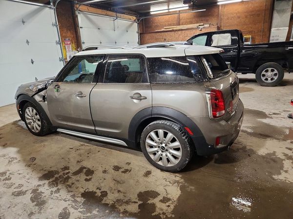 2018 MINI COOPER
