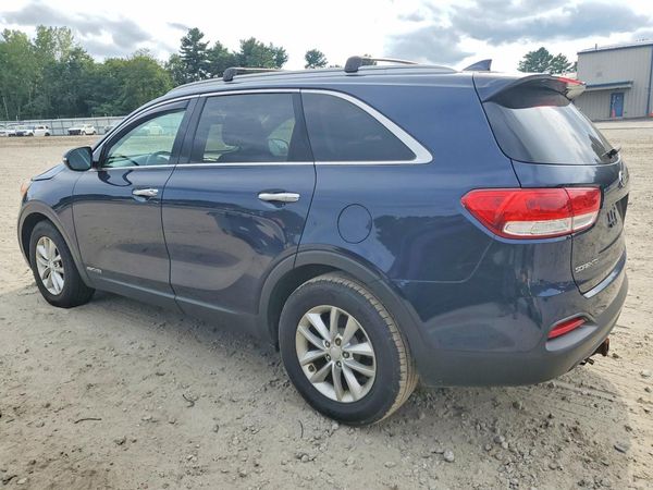 2016 KIA SORENTO L / LX