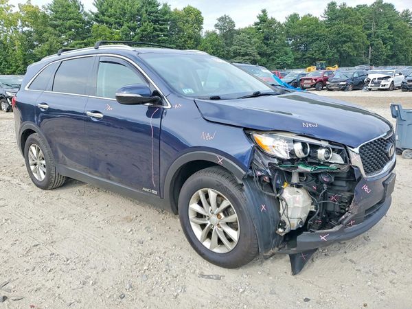 2016 KIA SORENTO L / LX