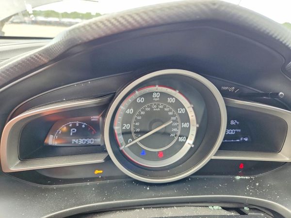2015 MAZDA 3 Touring/GS