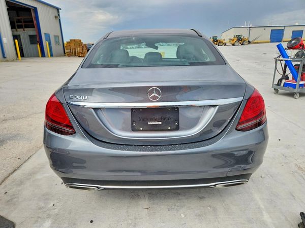 2021 MERCEDES-BENZ C C300