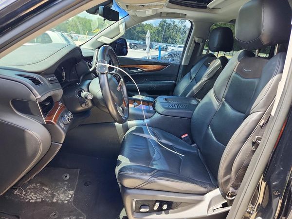 2018 CADILLAC ESCALADE Luxury