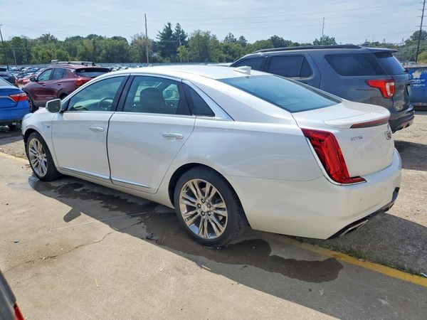 2019 CADILLAC XTS Luxury