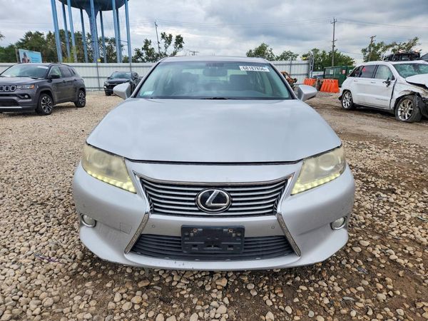 2013 LEXUS ES