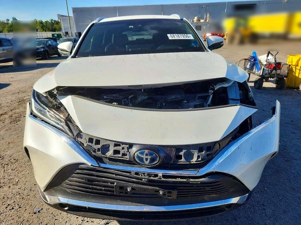 2021 TOYOTA VENZA