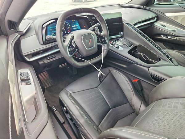 2024 CHEVROLET CORVETTE Preferred  2LT