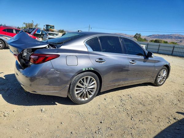2018 INFINITI Q50