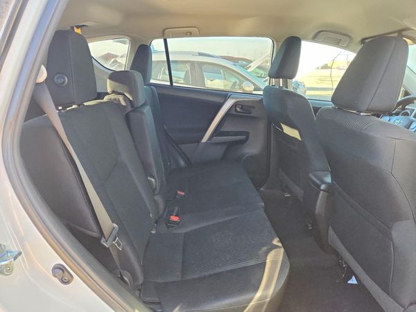 2016 TOYOTA RAV4 LE (X Grade)