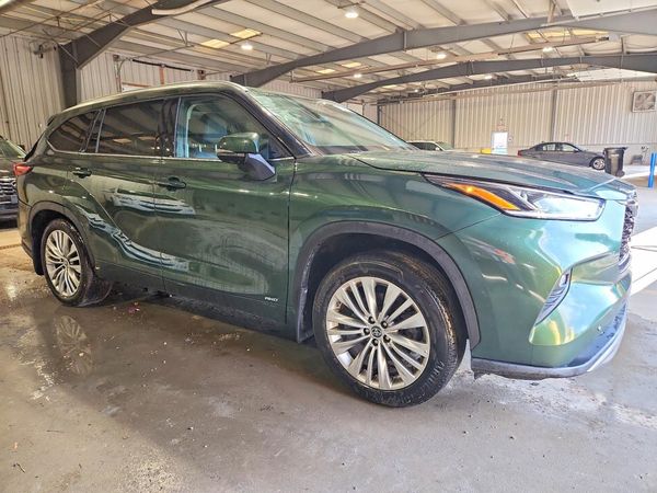 2025 TOYOTA HIGHLANDER Platinum