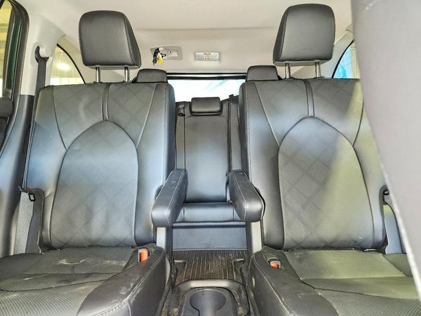 2025 TOYOTA HIGHLANDER Platinum
