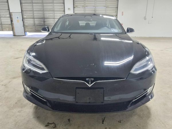 2018 TESLA MODEL S