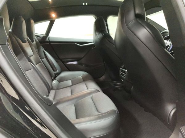 2018 TESLA MODEL S