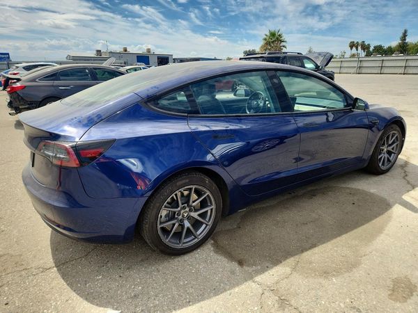 2022 TESLA MODEL 3 — PSRA