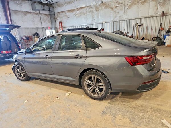 2023 VOLKSWAGEN JETTA SE w/ Sunroof