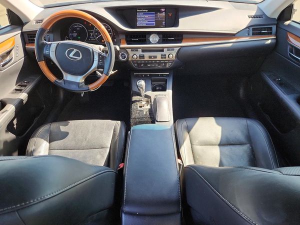 2014 LEXUS ES 300h