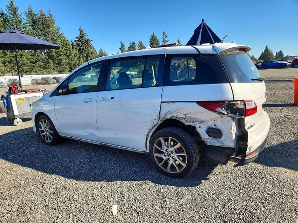 2013 MAZDA 5