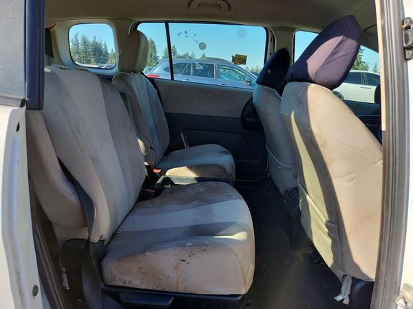 2013 MAZDA 5
