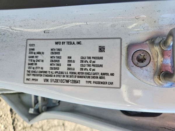 2022 TESLA MODEL 3