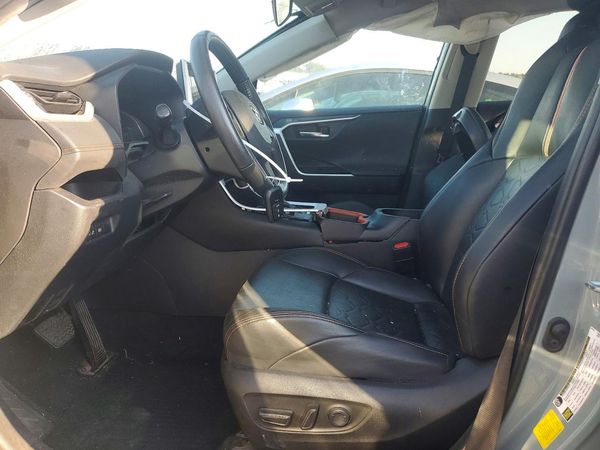 2023 TOYOTA RAV4 Adventure — DENT