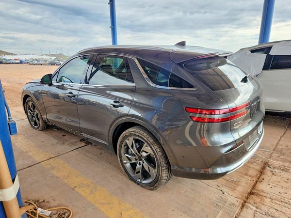 2023 GENESIS ELECTRIFIED GV70