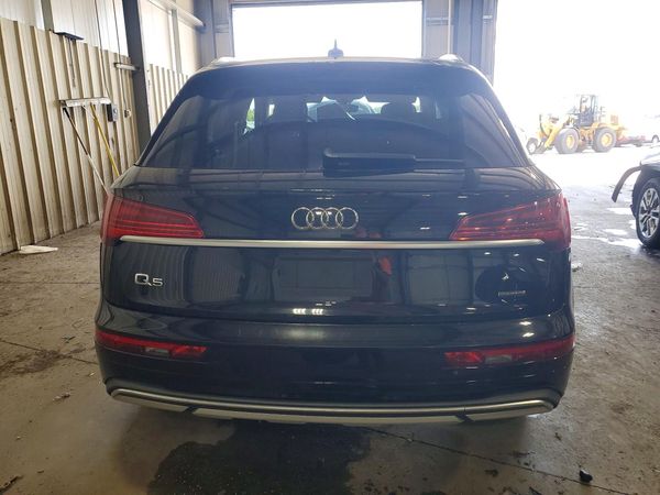 2021 AUDI Q5 quattro Premium Plus