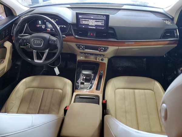 2021 AUDI Q5 quattro Premium Plus