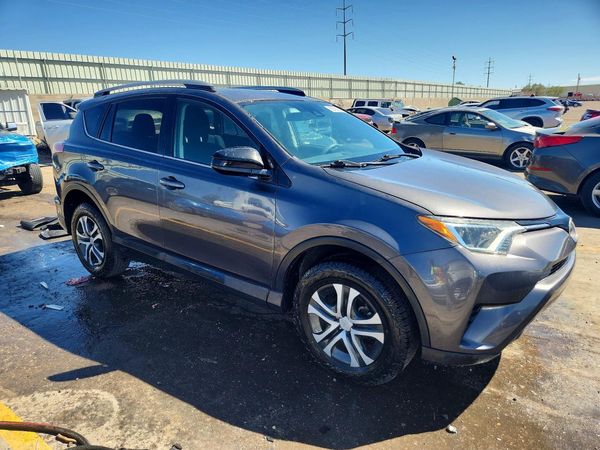 2017 TOYOTA RAV4 LE