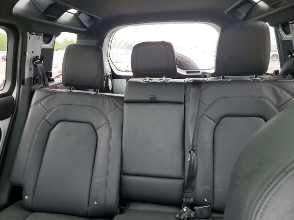2023 LAND ROVER DEFENDER