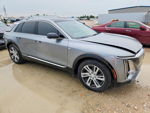 2024 CADILLAC LYRIQ Tech-1