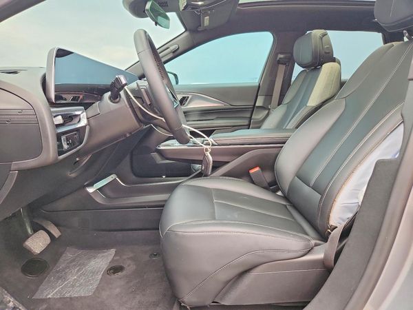 2024 CADILLAC LYRIQ Tech-1