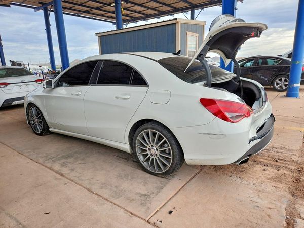 2015 MERCEDES-BENZ CLA