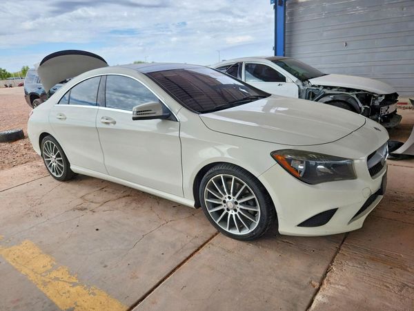 2015 MERCEDES-BENZ CLA
