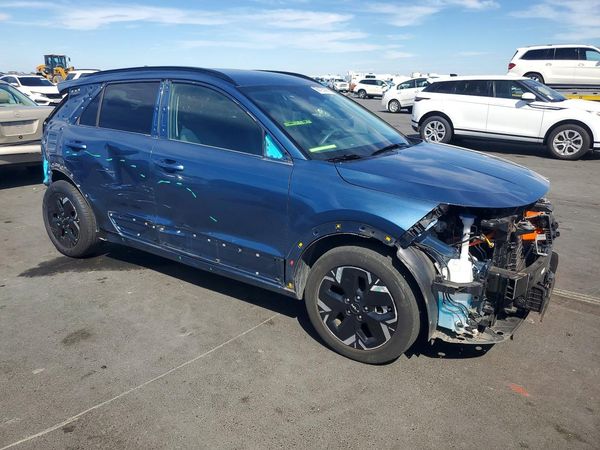2023 KIA NIRO Wind