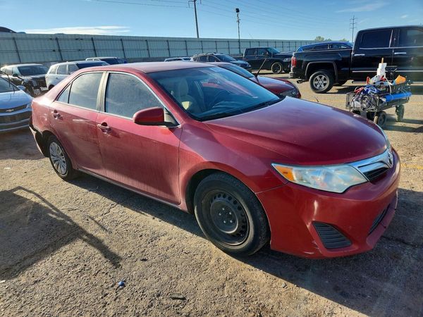 2012 TOYOTA CAMRY
