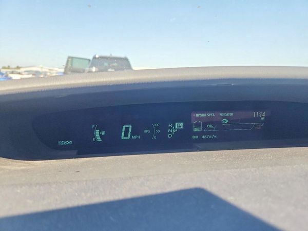 2015 TOYOTA PRIUS